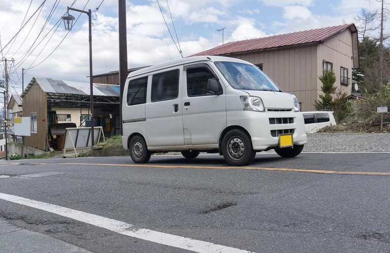 求人情報の掲載 | 大阪府大阪市で軽貨物の求人なら株式会社HIKARI Line